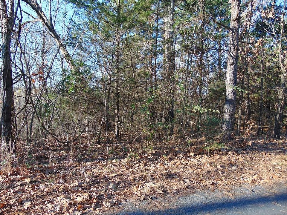2nd image of Keri Ln