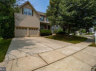 50 Meadow Run Rd, Fieldsboro, NJ 08505