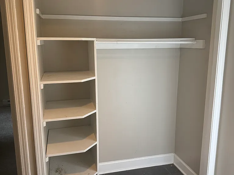275 S Plymouth Ave #10 — Photo 7