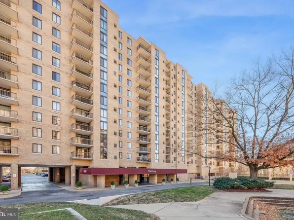 4500 S Four Mile Run Dr APT 1025, Arlington, VA 22204