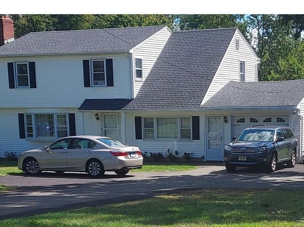11 Deerfield Dr