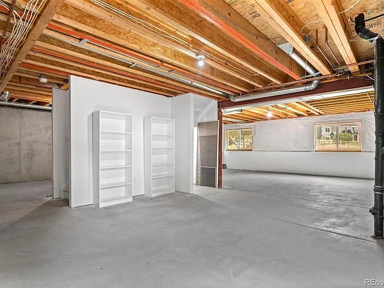 11625 Pine Grove Ln — Photo 31