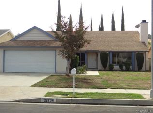 22136 Ballinger St, Chatsworth, CA 91311