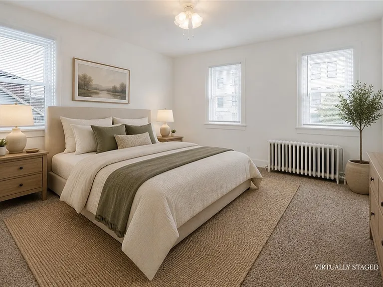 511 Woodbourne Ave — Photo 12