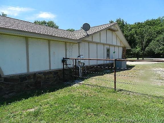 5th image of 16219 S 203rd East Ave