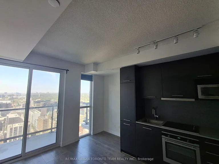 87 Peter St #3303 — Photo 5