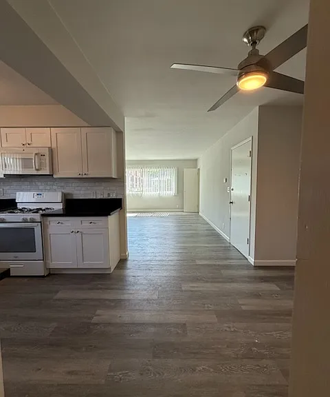4365 Ventura Canyon Ave #6 — Photo 2