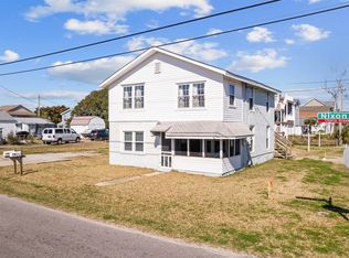 301 26th Ave N, North Myrtle Beach, SC 29582