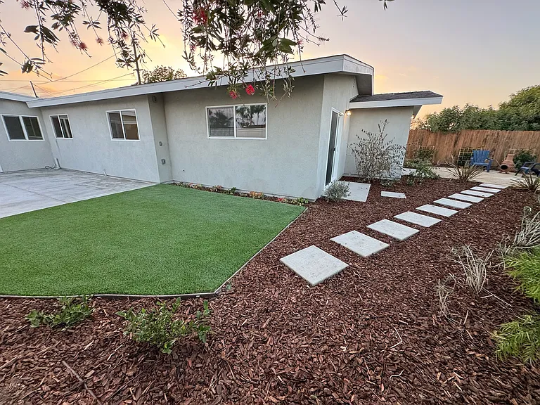5137 Derrick Ct — Photo 4