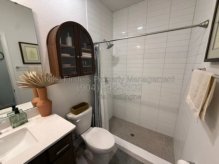 1127 Brook Forest Dr — Photo 18