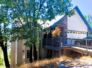 27700 N Bay Rd, Lake Arrowhead, CA 92352