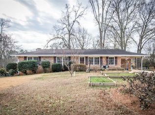 3933 Barr Cir, Tucker, GA 30084