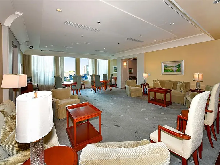 1350 Main St #1702 — Photo 54