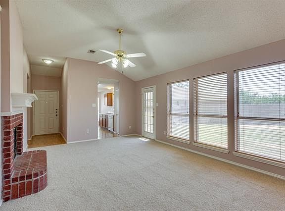 5th image of 8604 W Coral Springs Dr
