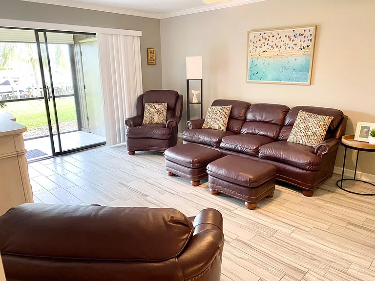 150 Marina Isles Pkwy #303 — Photo 24