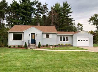 6579 68th St SE, Caledonia, MI 49316