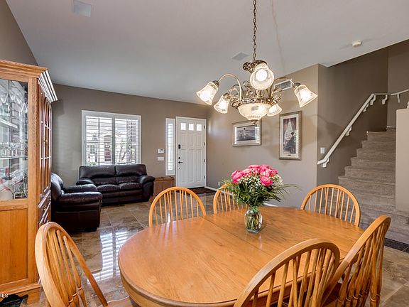 Formal living/dining2