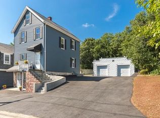 992 Main St, Woburn, MA 01801