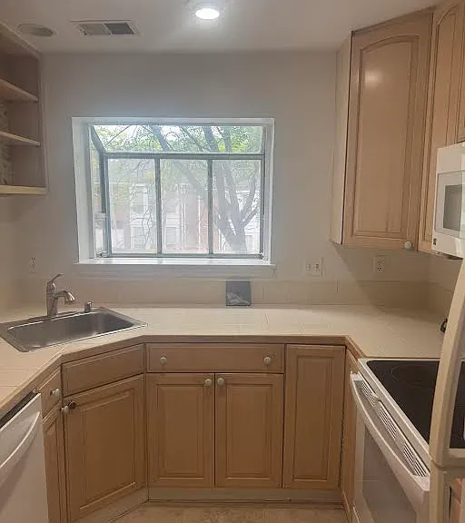 2604 S Arlington Mill Dr — Photo 7