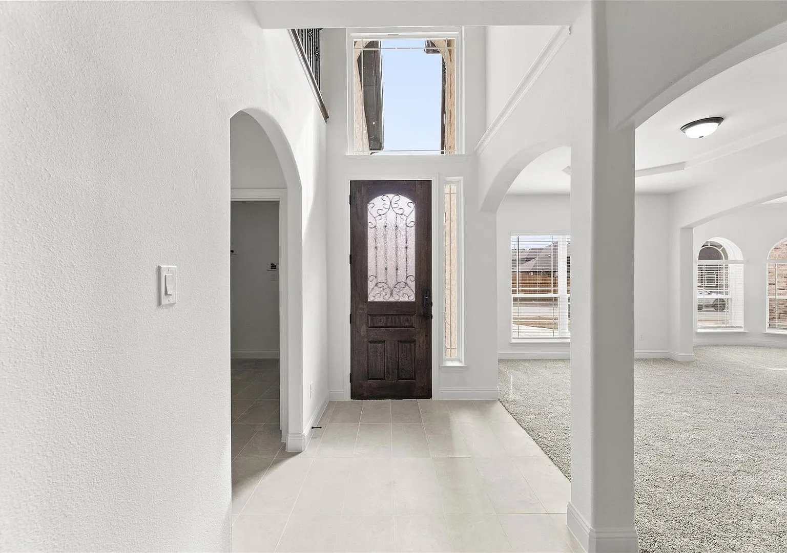 Luxury Castle-Style Home on Oversized Corner Lot — Photo 3