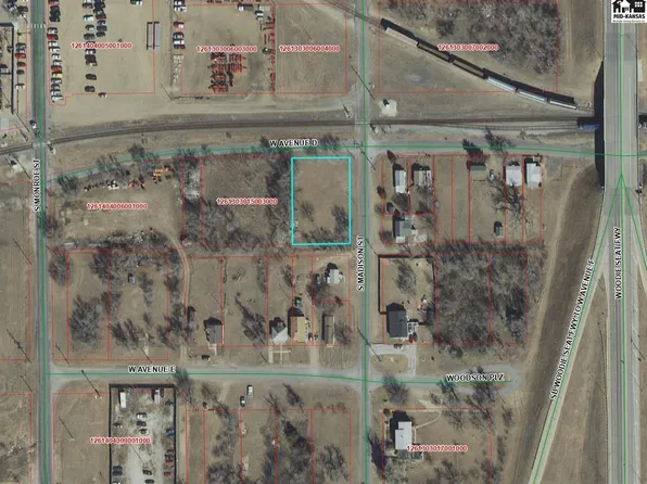 0 W Avenue D, Hutchinson, KS 67501