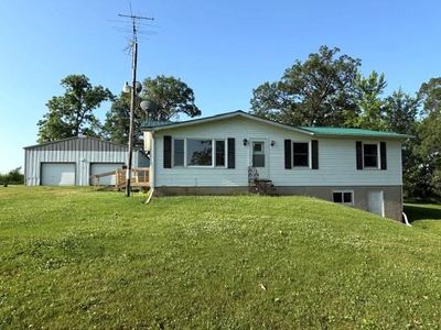 8948 287th Ave, Maquoketa, IA, 52060