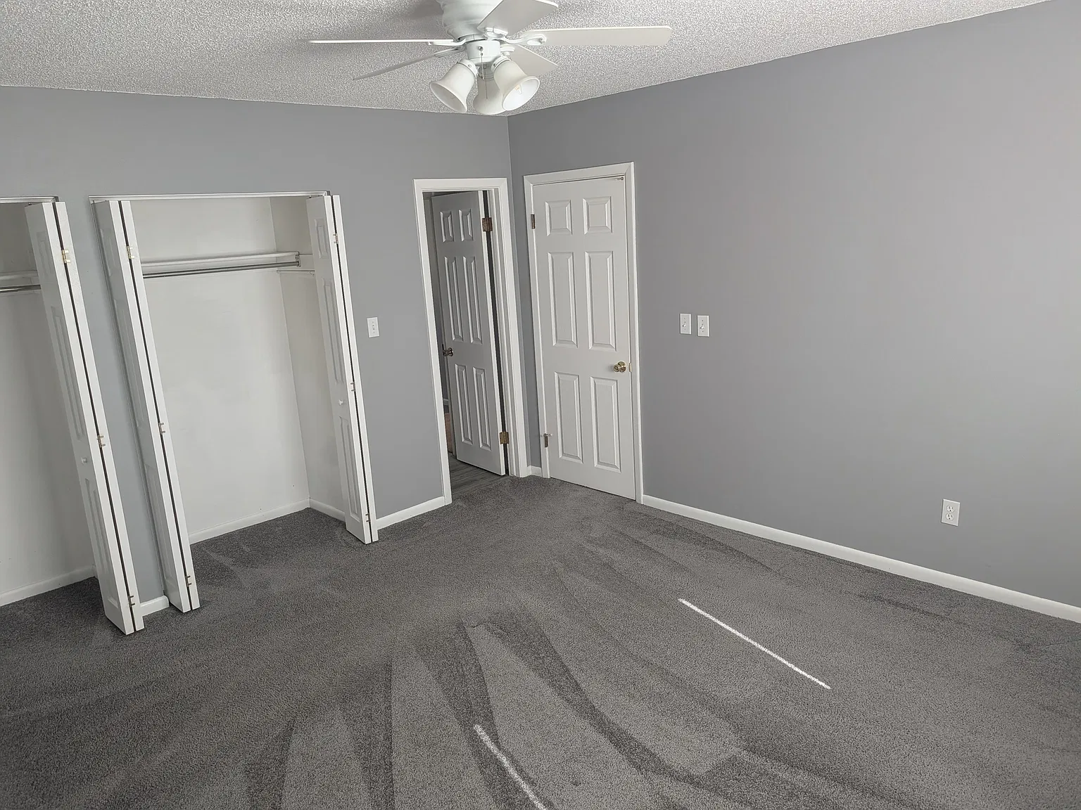 4 bed, 1900 sqft, $3,100 — Photo 3