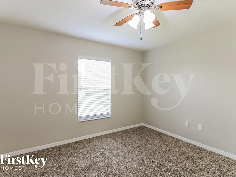 4 Ritchie Pl — Photo 12