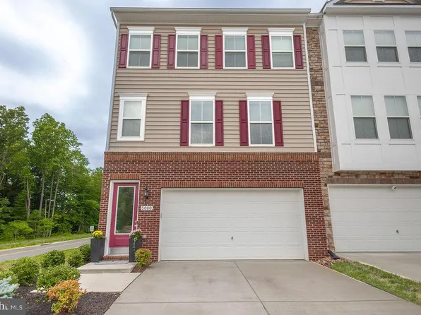 5080 Dimples Ct, Woodbridge, VA 22192