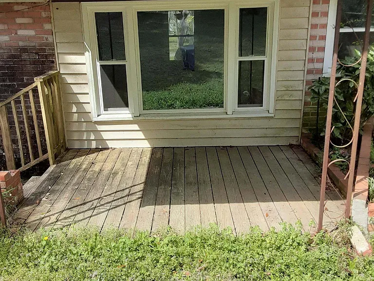 Cedar Ter — Photo 10