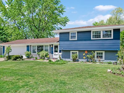 1328 Hartmann Dr, Schaumburg, IL, 60193