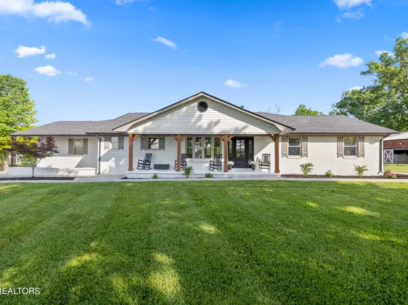 8307 Stoney View Ln, Corryton, TN 37721