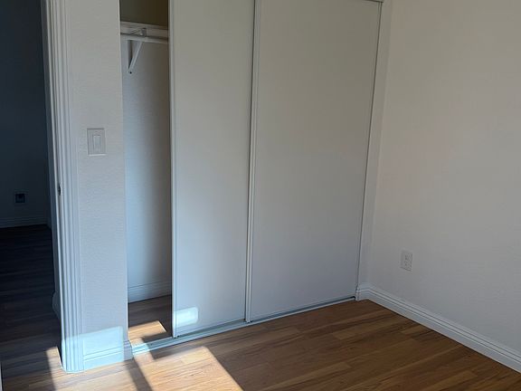 5th image of 10433 Bryson Ave #B
