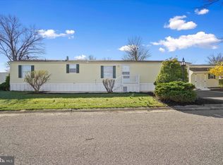 120 Seneca Ave, Dover, PA