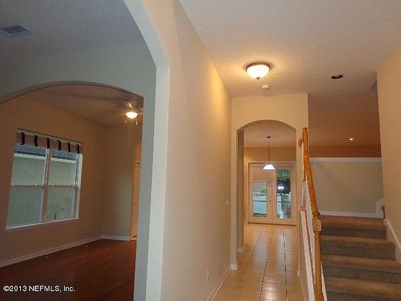 3rd image of 918 Mineral Creek Dr