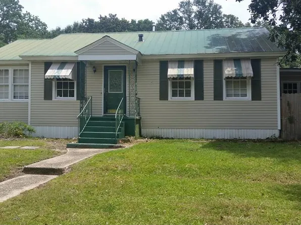 306 2nd St, Chickasaw, AL 36611