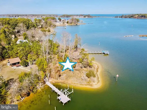 122 D Heron Marsh Ln, Reedville, VA 22539