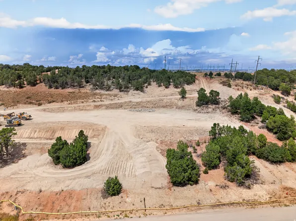 1249 E Clay Hill Dr, Monticello, UT 84535