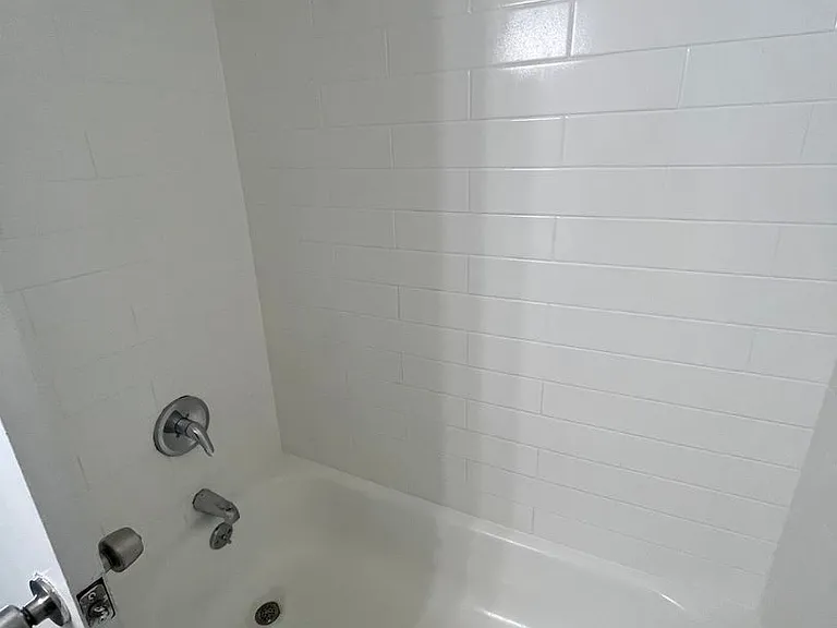 Amberstone Apartments — Photo 12