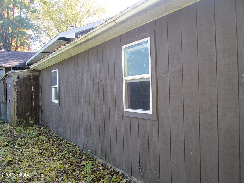 3rd image of 789 Sthwy 349