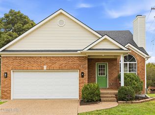 223 Washington Cir, La Grange, KY 40031