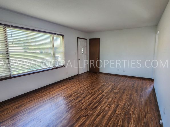 606 Main St, Van Meter, IA 50261