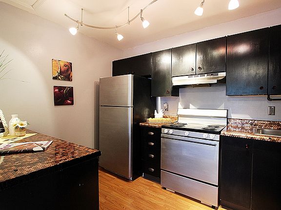 5th image of 9153 N Swan Cir