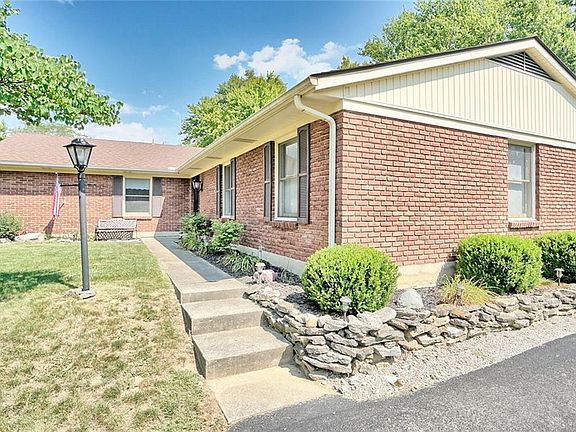 2nd image of 114 Marbrook Dr