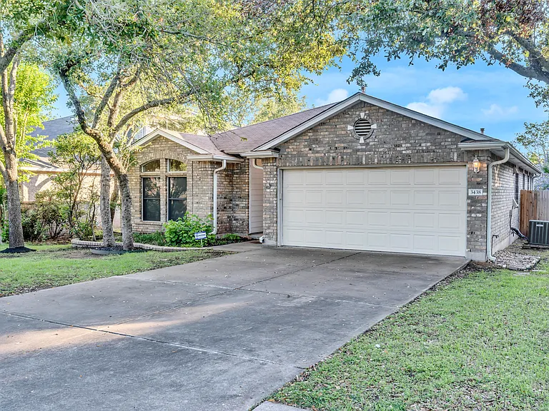 3438 Flowstone Ln — Photo 39