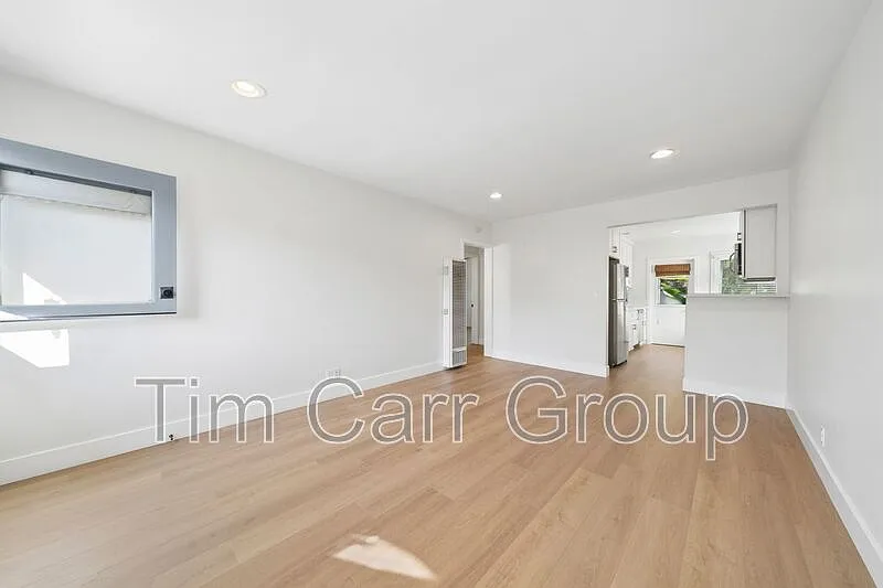 2 bed, 1.0 bath, 765 sqft, $3,995 — Photo 4