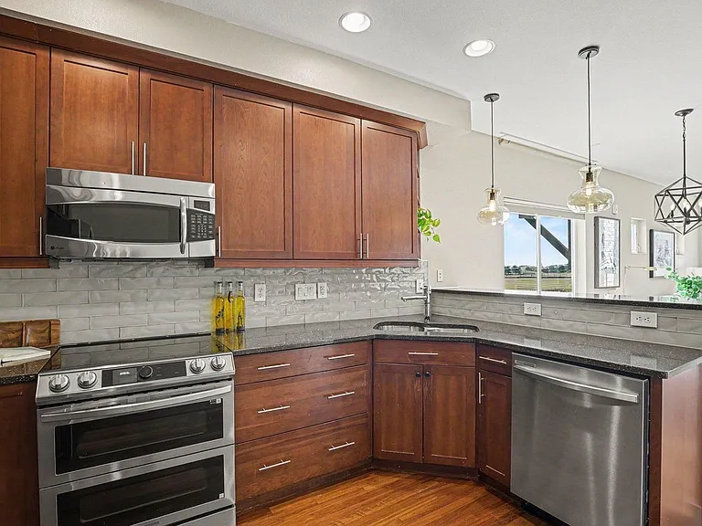 3678 Pinedale St — Photo 33