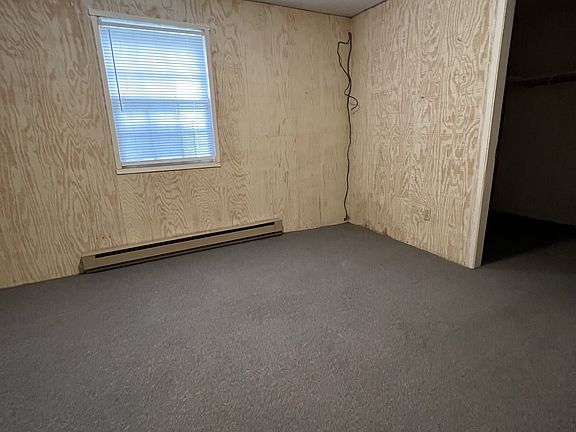 3rd image of 613 Bullitt Ave SE #B