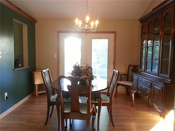 4th image of 3435 Cedar Glen Dr