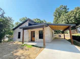 614 E Shepherd St, Denison, TX 75021